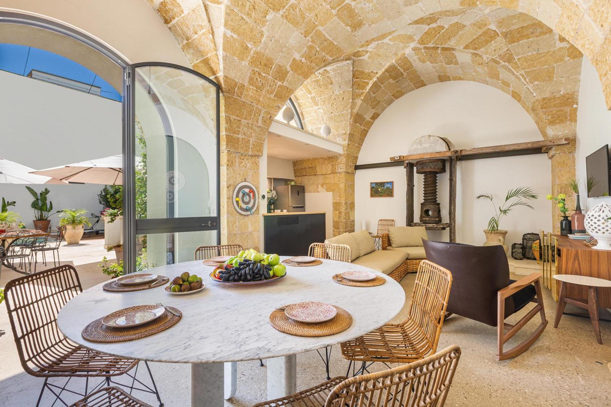 B&B Palazzo Flora Collepasso Экстерьер фото