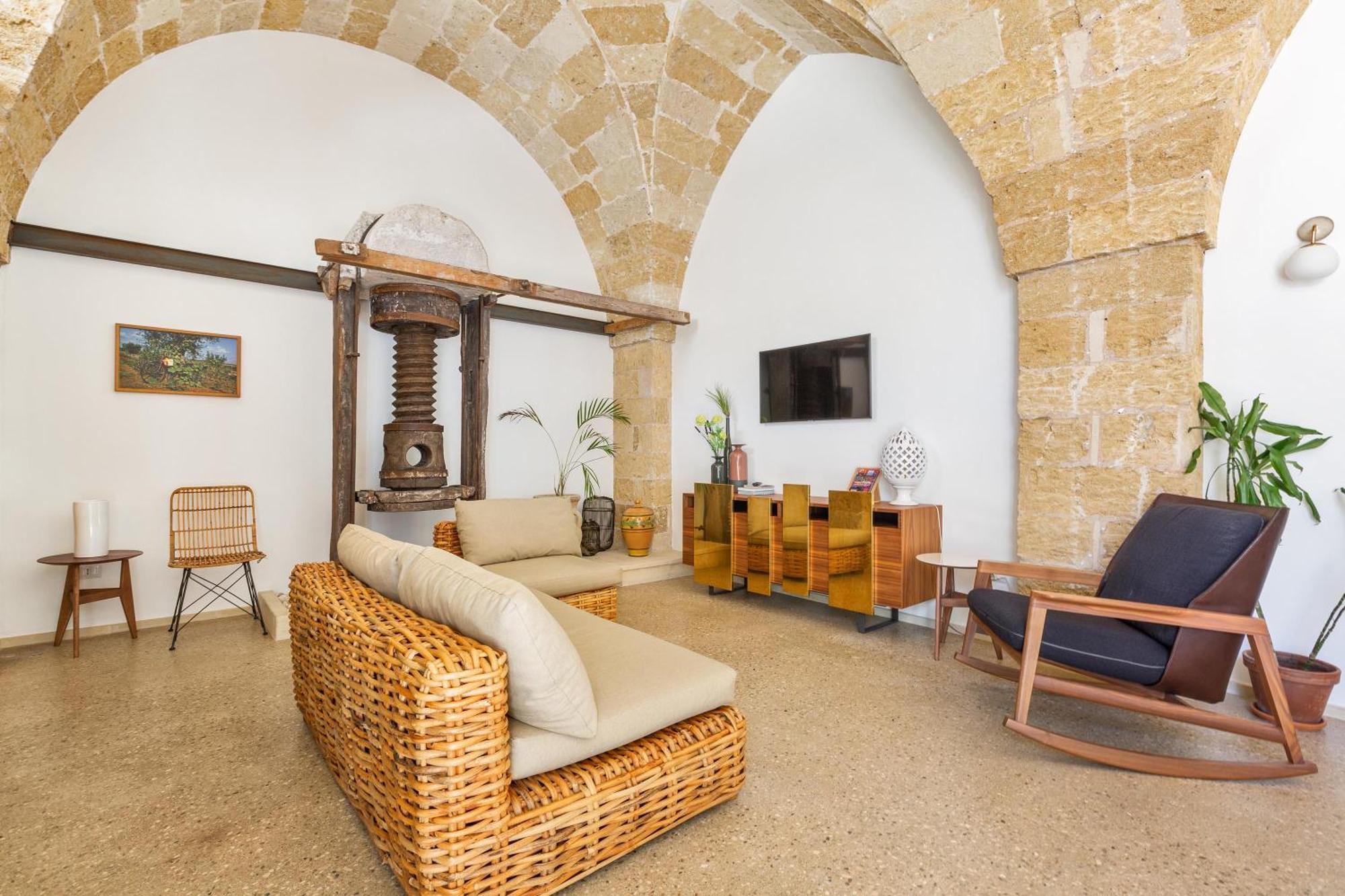 B&B Palazzo Flora Collepasso Экстерьер фото